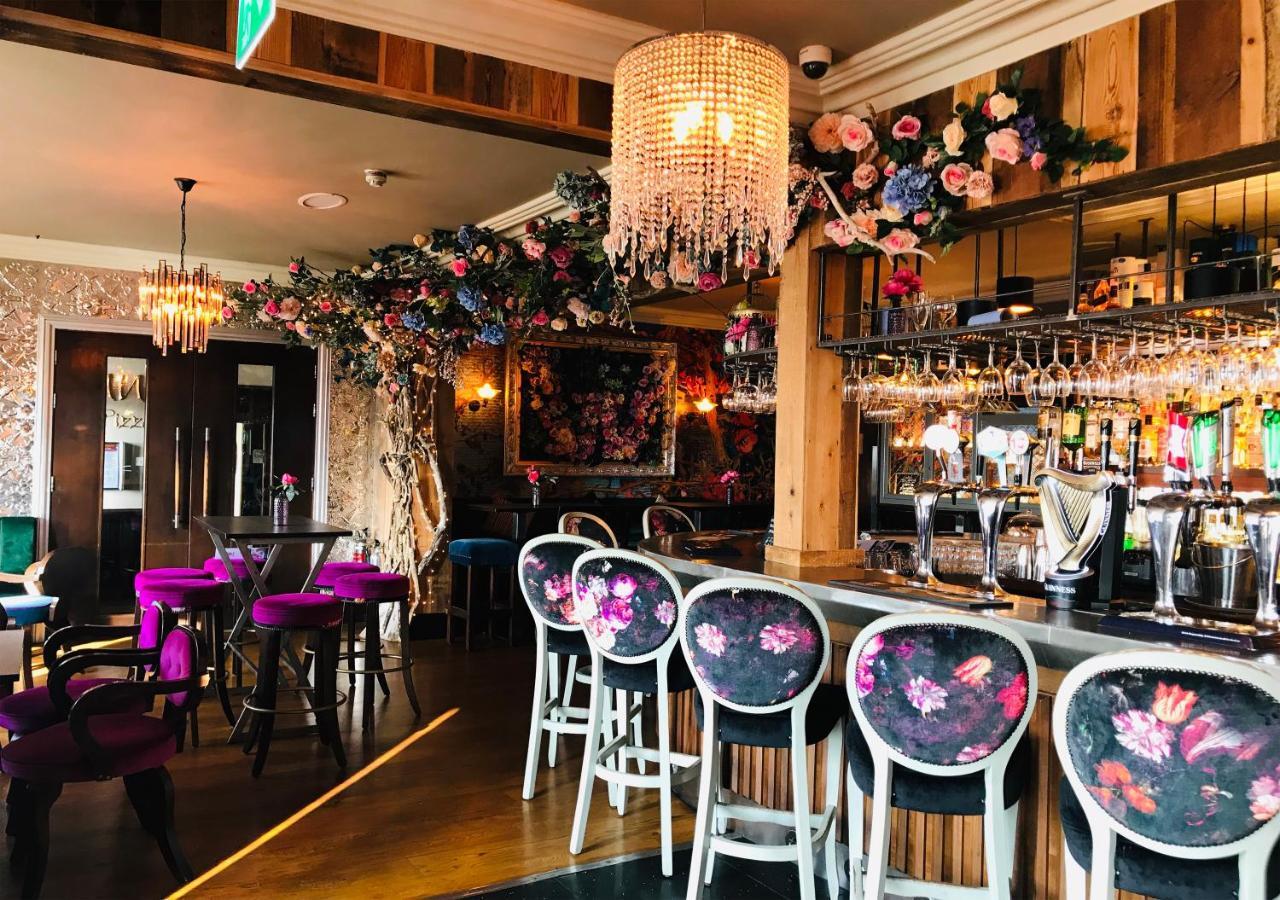 The Whistledown Hotel Уорънпойнт Екстериор снимка